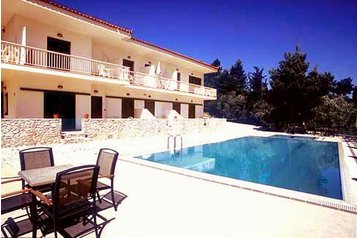 Grecja Privát Tolo, Zewnątrz